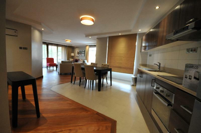 Longonot Place Serviced Apartment-Nairobi, City Centre Cbd Экстерьер фото